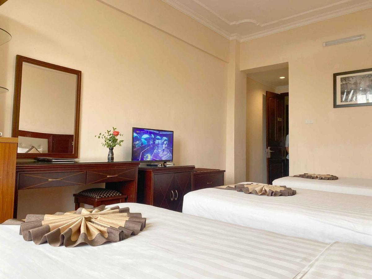 Tqt 2 Hotel Hanoi Bagian luar foto
