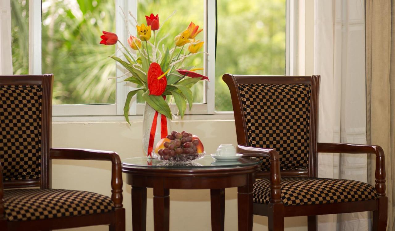 Tqt 2 Hotel Hanoi Bagian luar foto